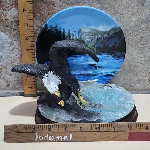 Bradford Exchange Decorative 3 D Plate Flying Eagle    Figurine Speed Dive Force - Picture 10 of 12